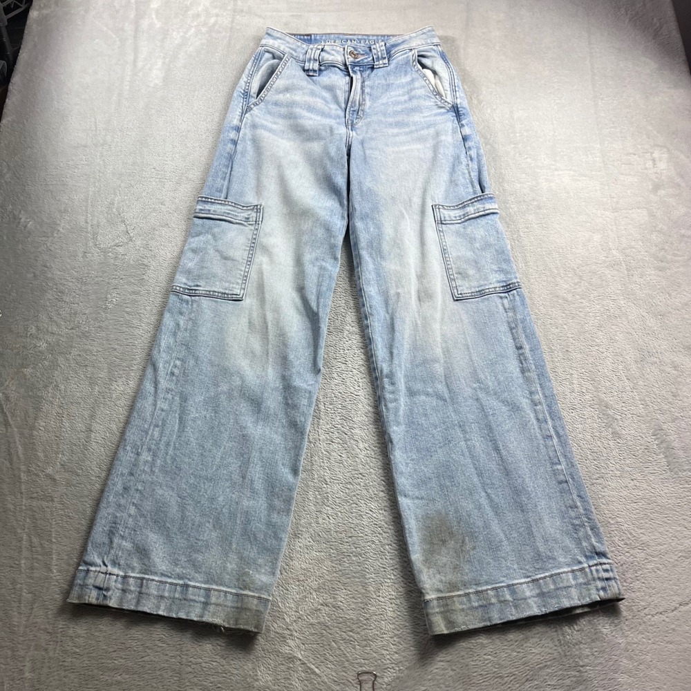 American Eagle Super High Rise Baggy Wide Leg Cargo Jeans Light Wash 00 Short‎